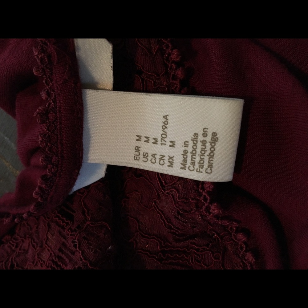H&M red tank - Picture 6 of 7